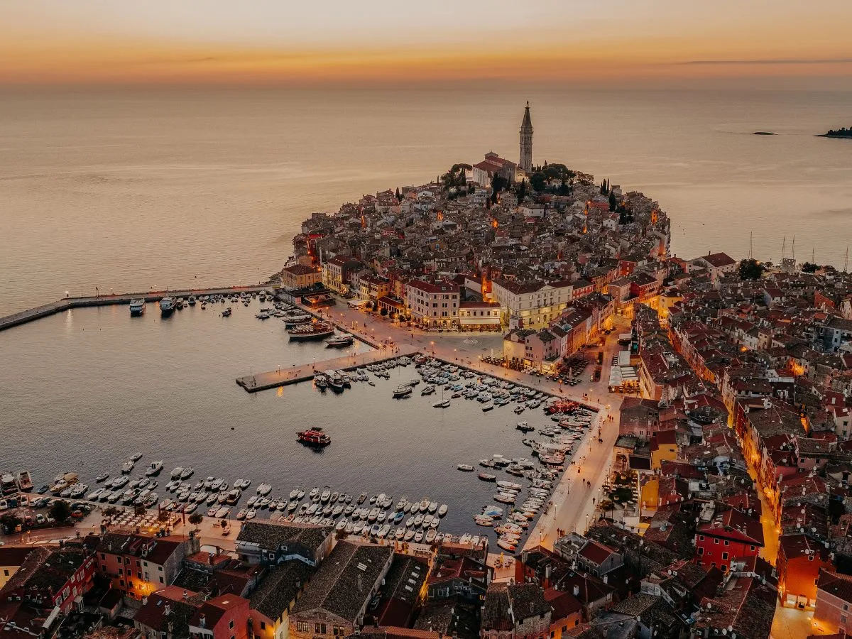 Foto di Rovigno scattata con un drone