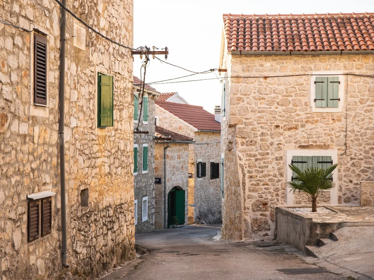 Old streets, Murter
