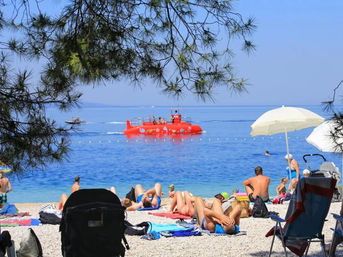 Plaža Punta Rata u Brelima