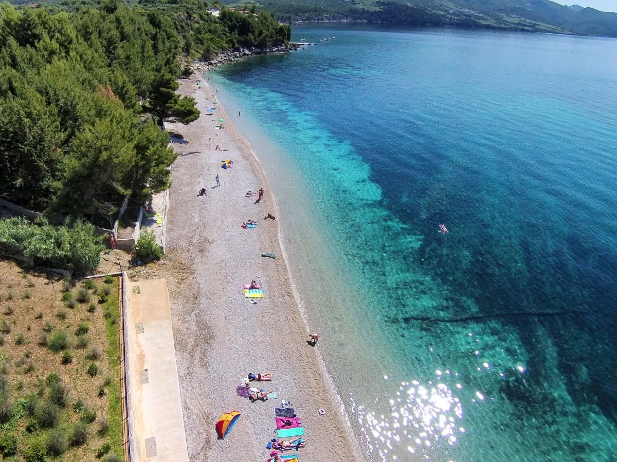 Plaža Trstenica