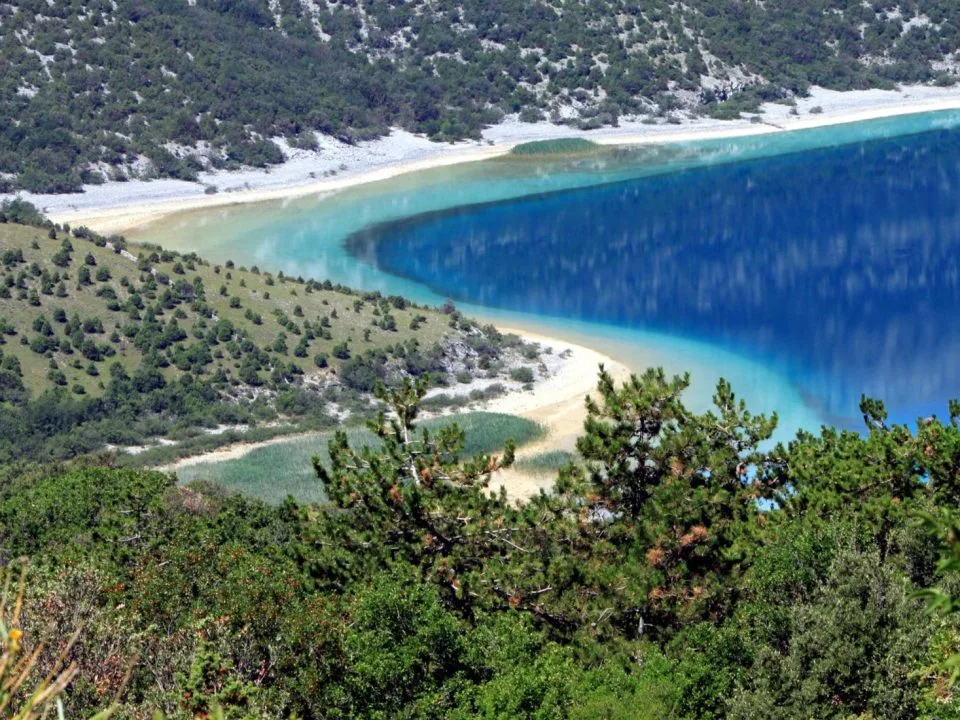 Nature of island of Cres