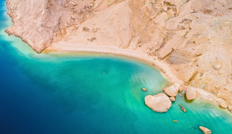 Plaža Beritnica na Pagu uz Life on Mars Trail