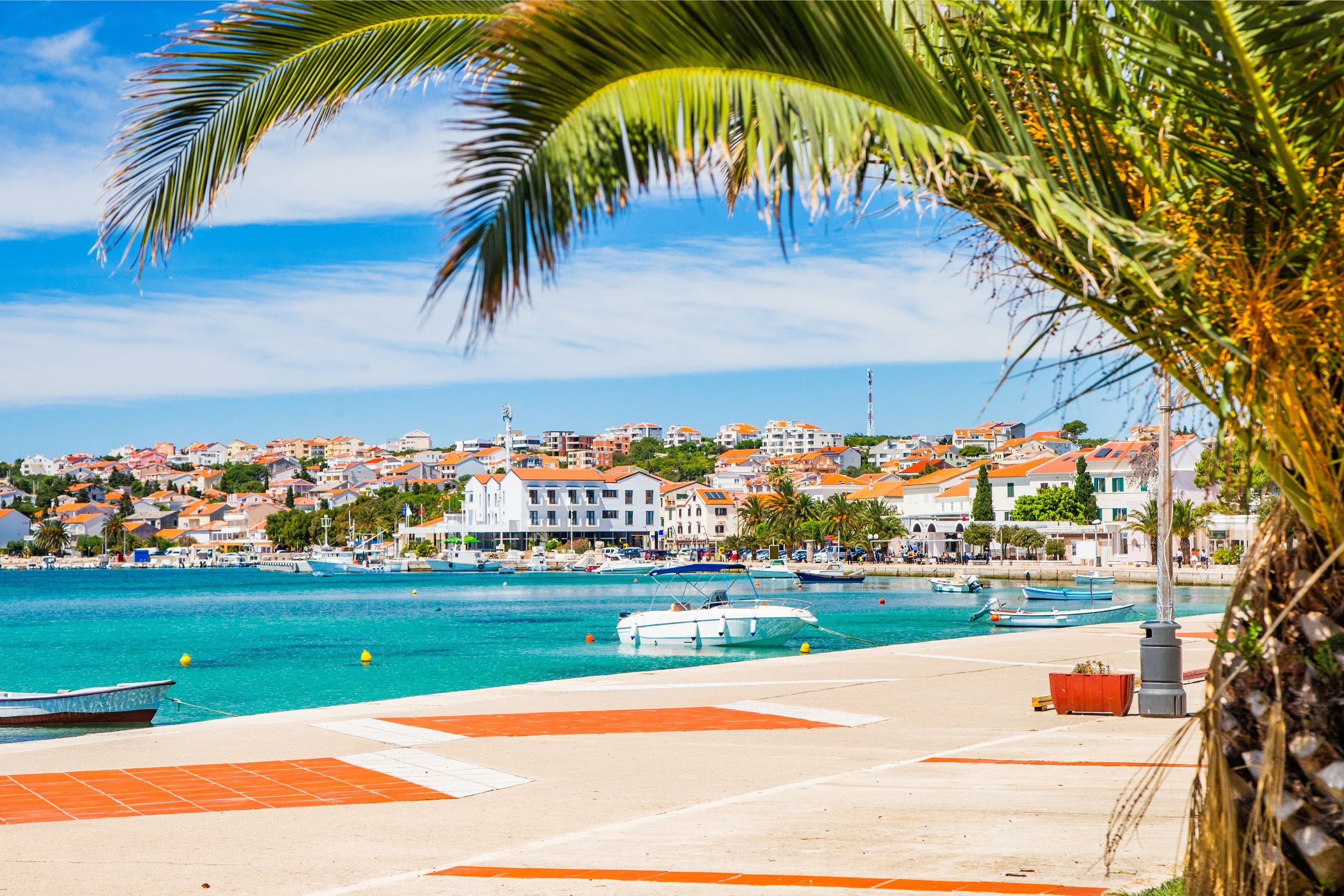 Apartmani u Novalji — najpopularniji smještaj za posjet plaži Zrće