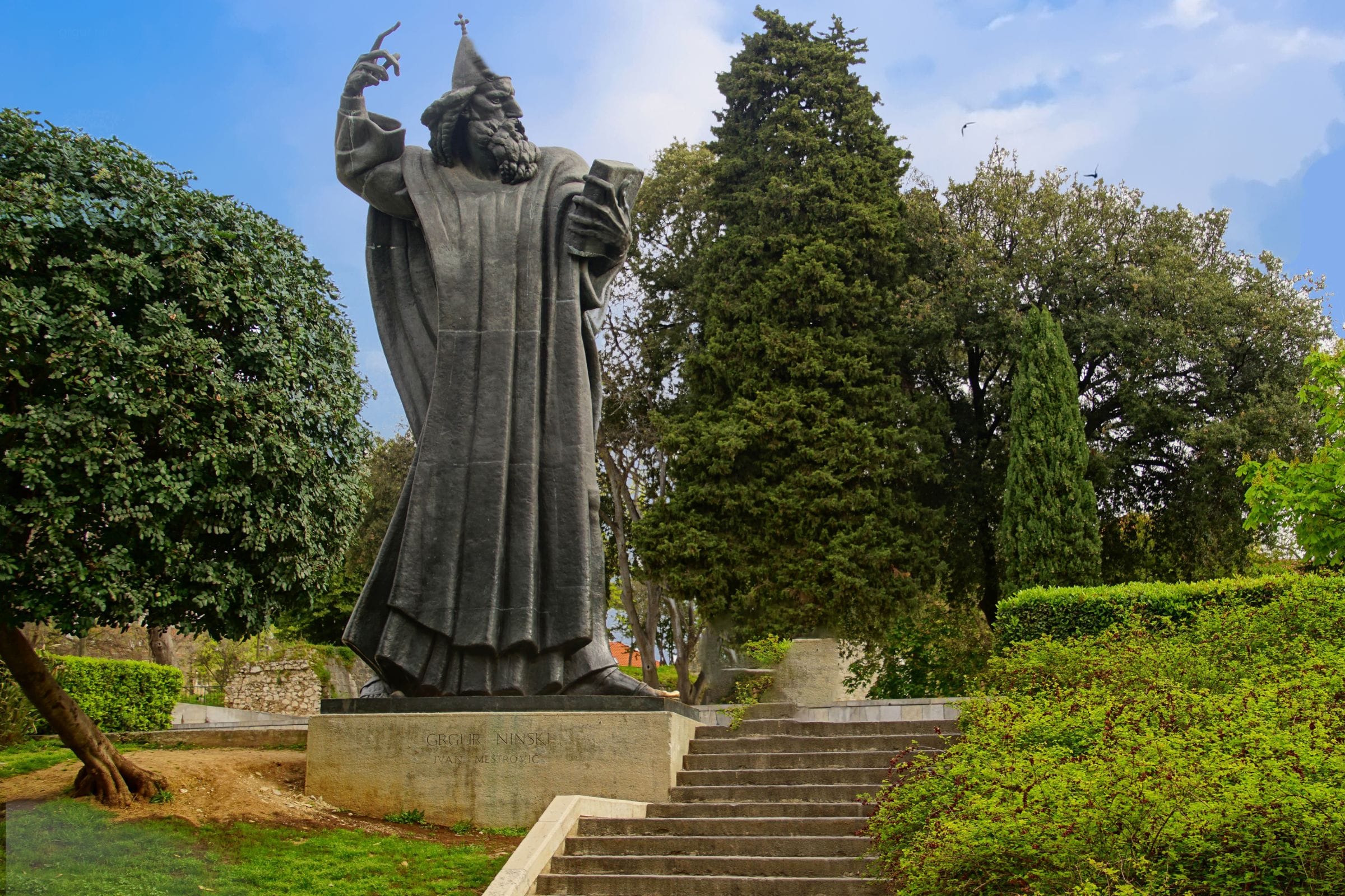 Statua di Gregorio di Nona a Spalato